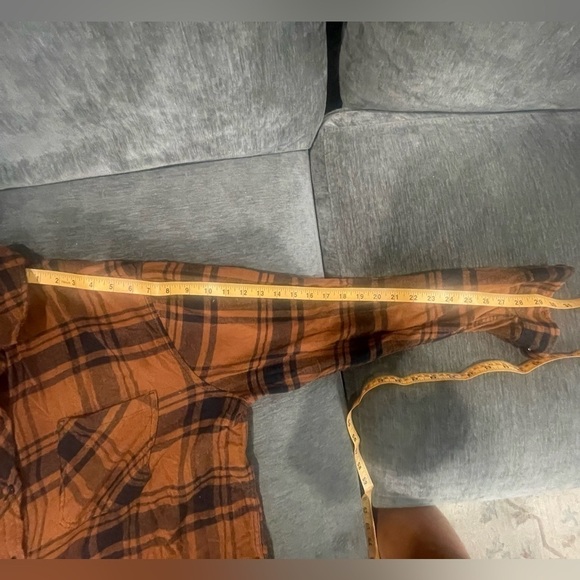 GAP Women’s XXL Flannel Shirt- Brown Plaid - Picture 9 of 10